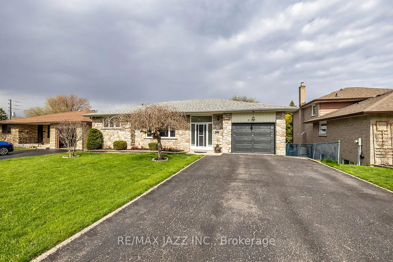 Photo 1 of 397 Fairlawn Street, Oshawa, McLaughlin — HOMEH