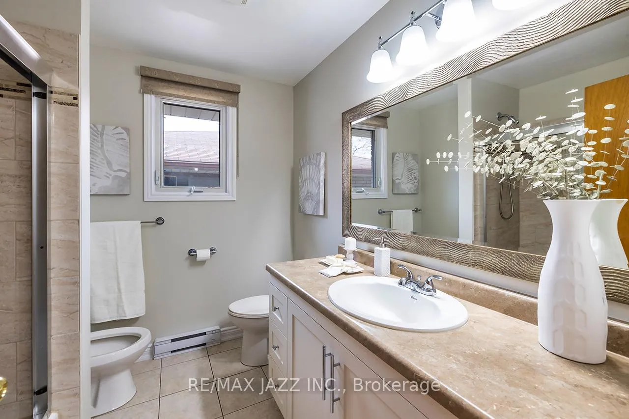 Photo 17 of 397 Fairlawn Street, Oshawa, McLaughlin — HOMEH
