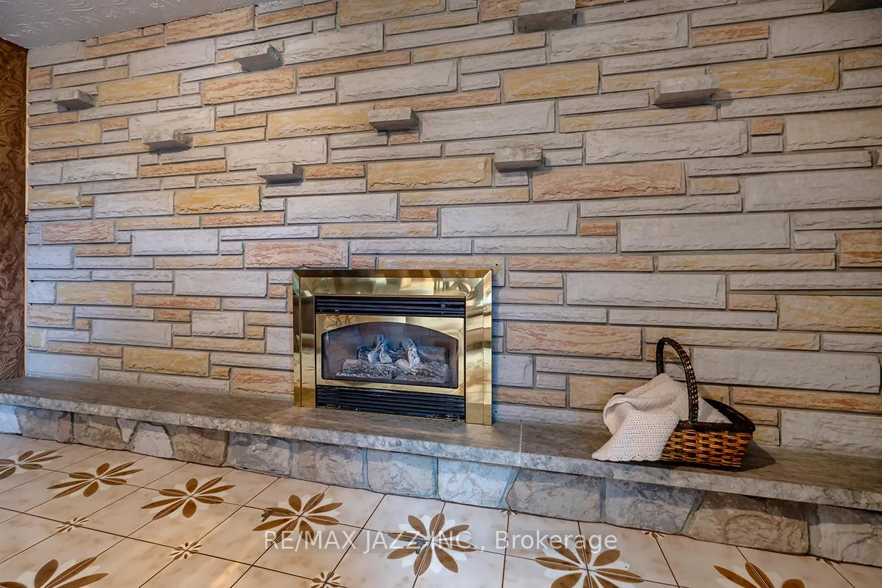 Photo 20 of 397 Fairlawn Street, Oshawa, McLaughlin — HOMEH