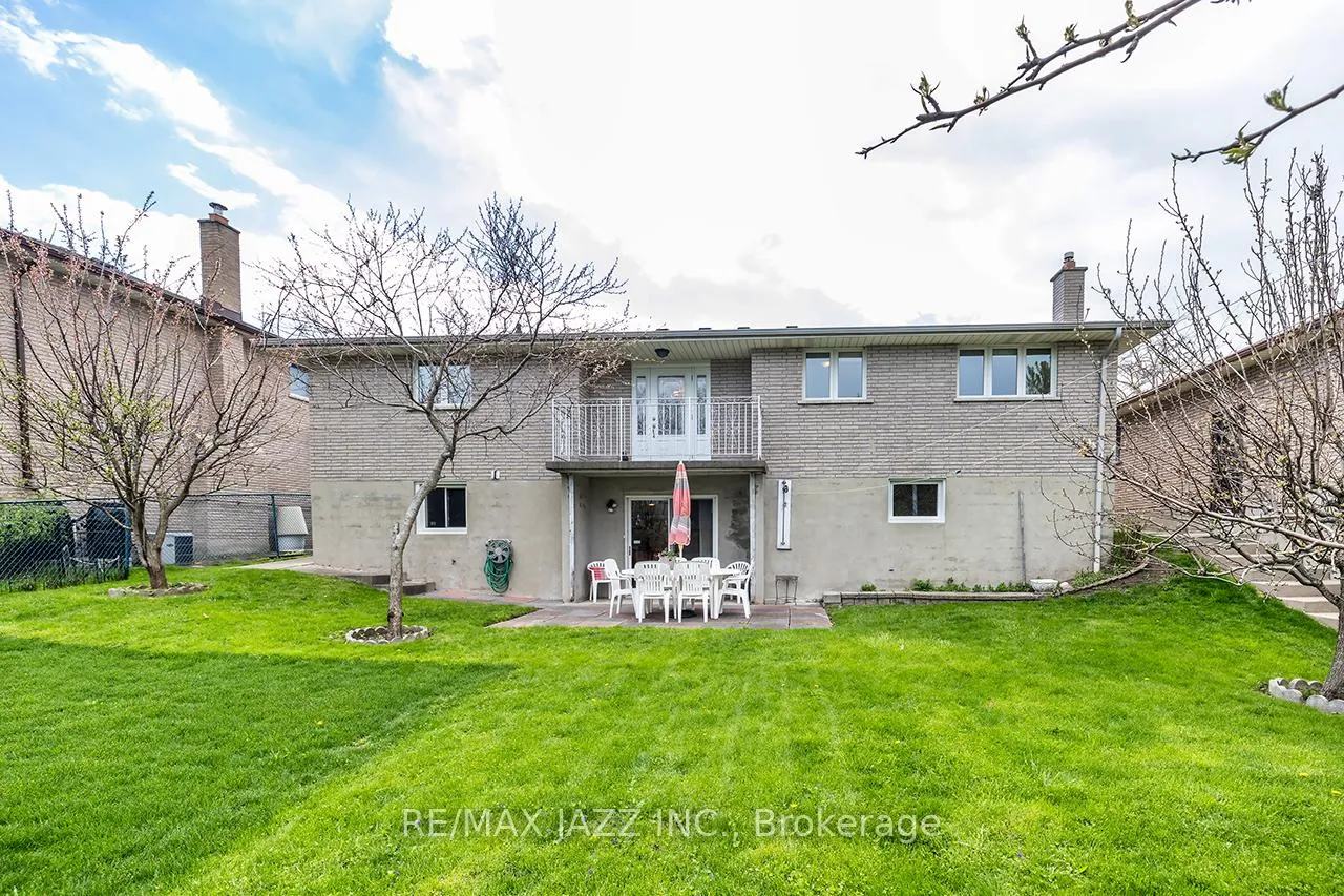 Photo 30 of 397 Fairlawn Street, Oshawa, McLaughlin — HOMEH
