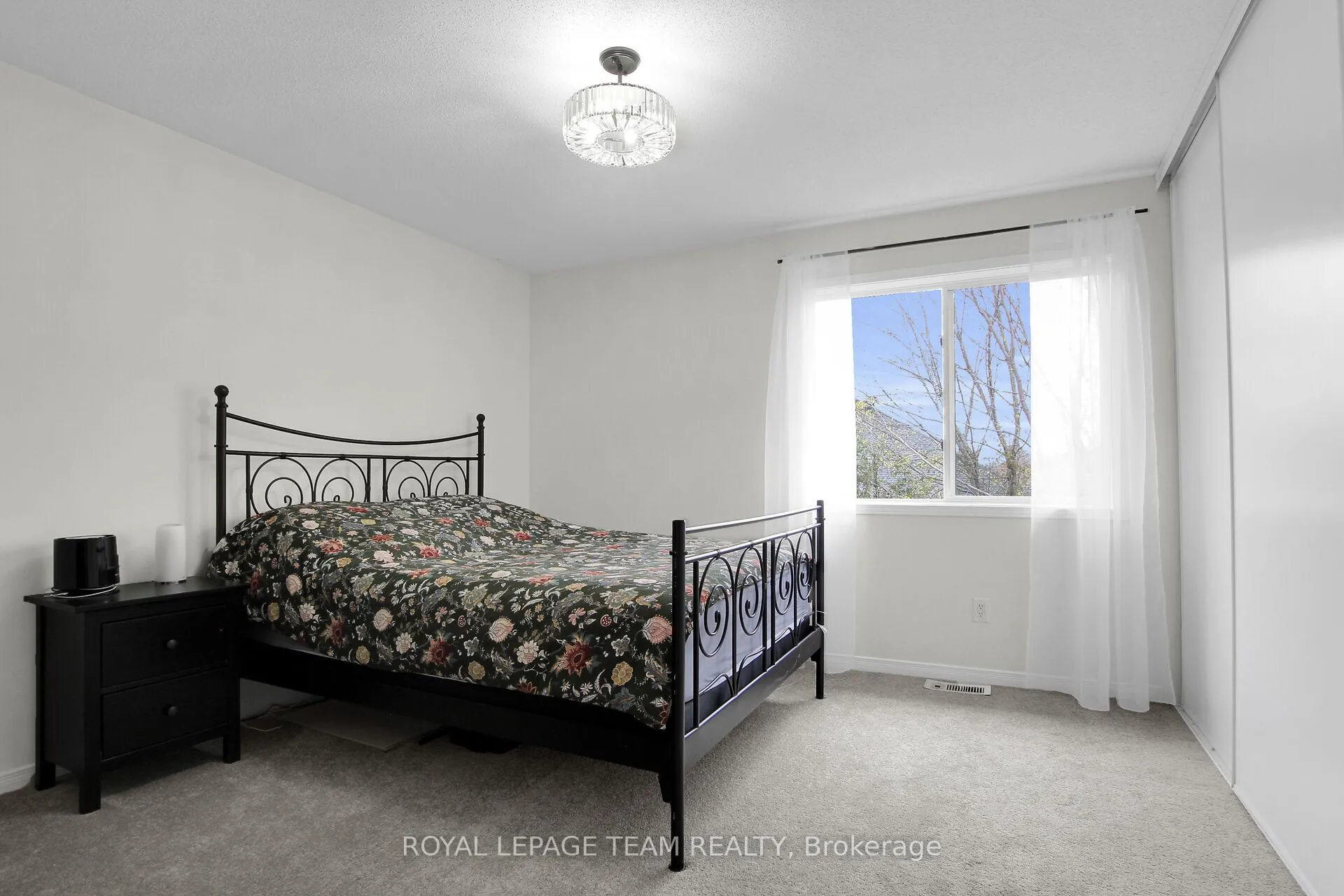Photo 21 of 239 Gershwin Private, Ottawa, Westcliffe Estates — HOMEH