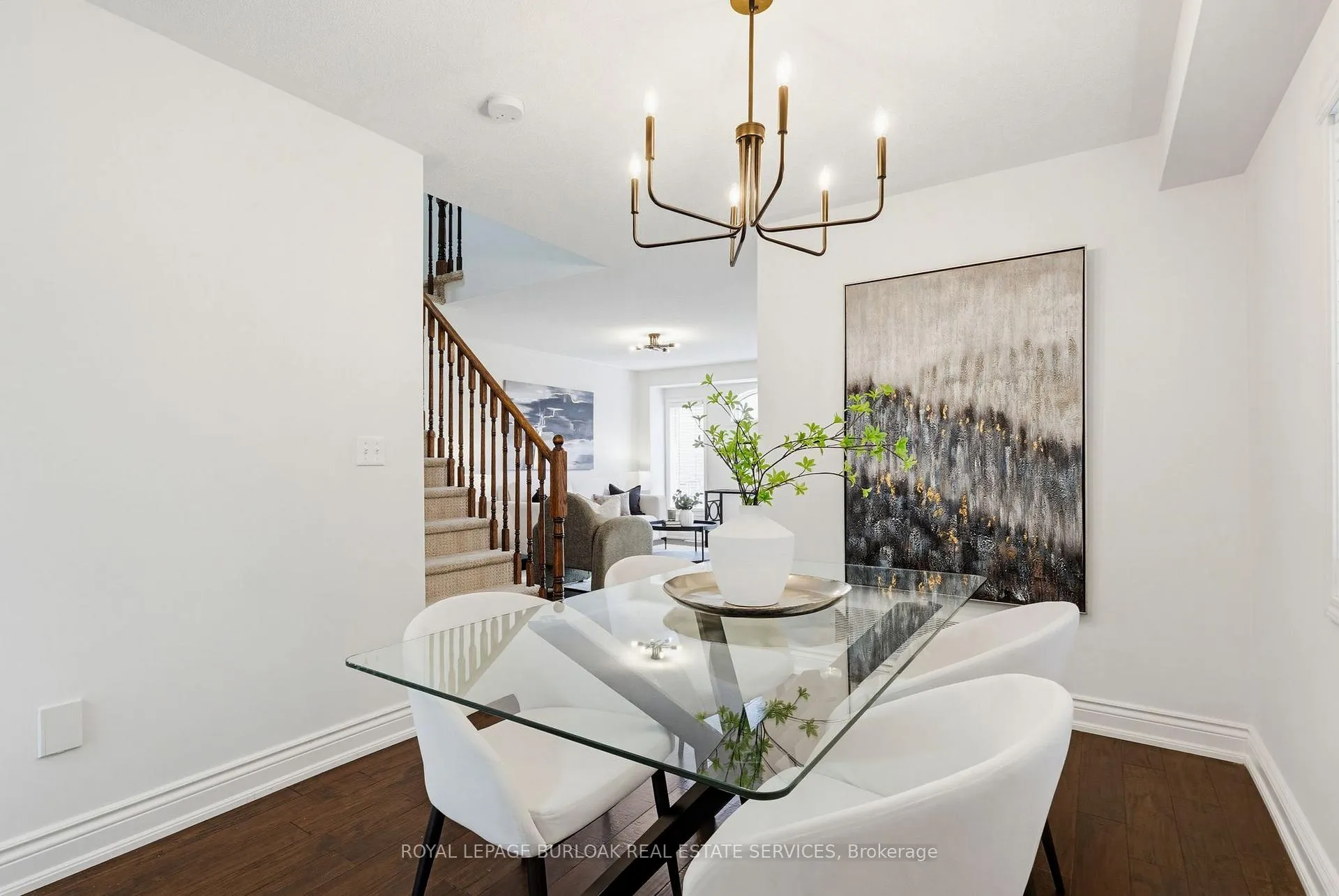 Photo 8 of 4170 Thomas Alton Boulevard, Burlington, Alton — HOMEH