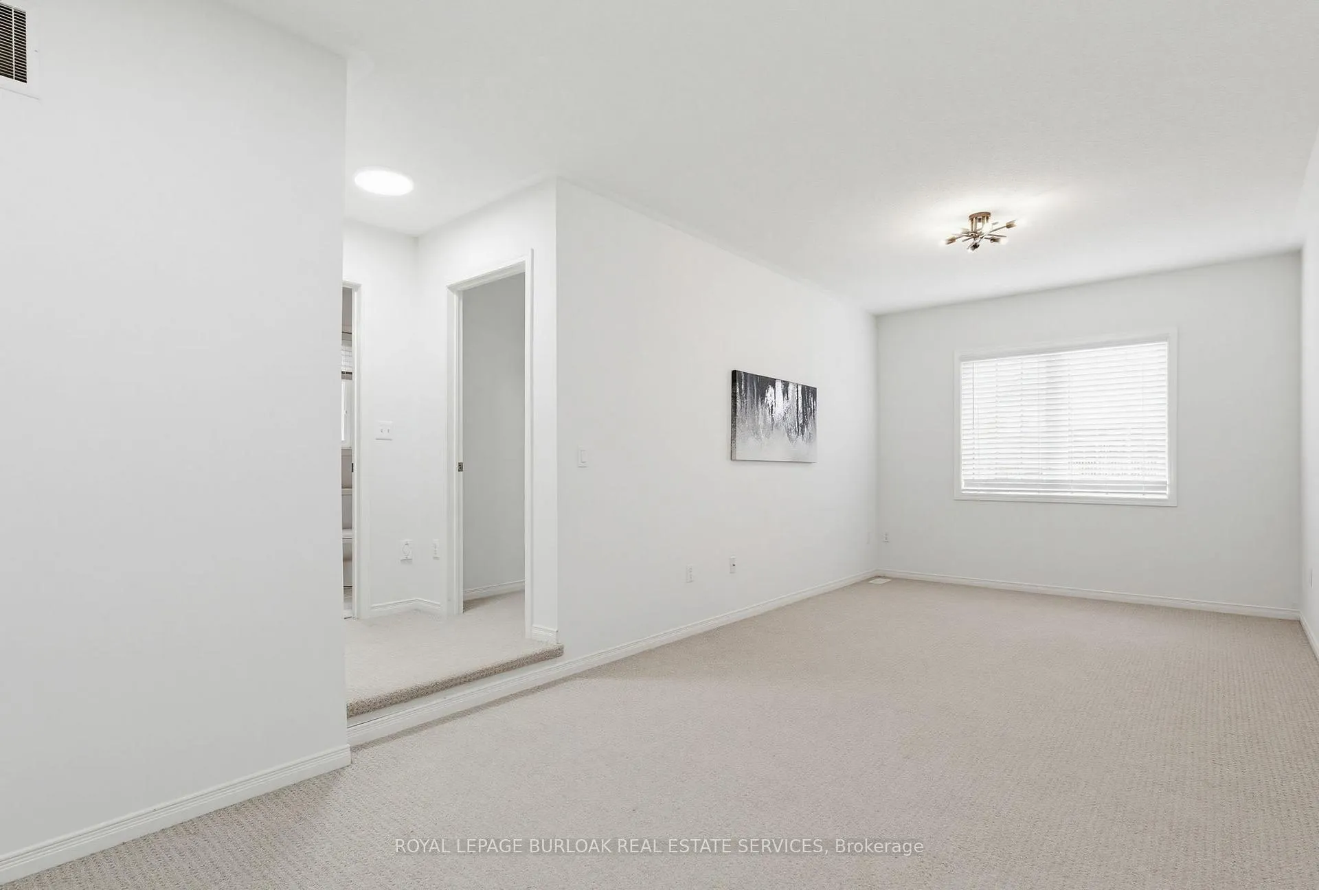 Photo 18 of 4170 Thomas Alton Boulevard, Burlington, Alton — HOMEH