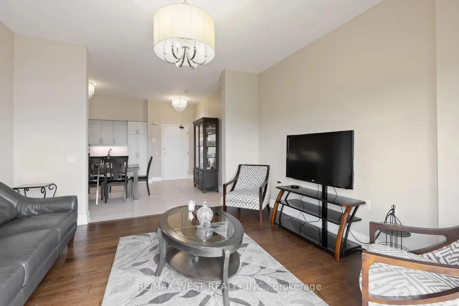 Photo 13 of Unit 511, 2506 Rutherford Road, Vaughan, Maple — HOMEH