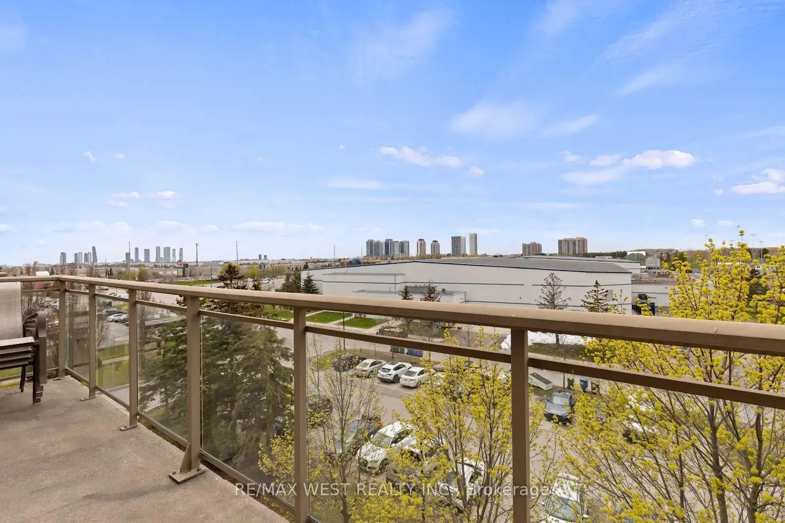 Photo 19 of Unit 511, 2506 Rutherford Road, Vaughan, Maple — HOMEH