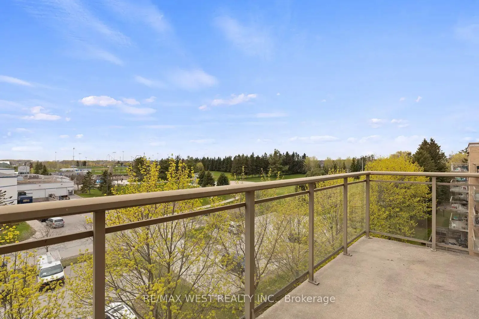Photo 20 of Unit 511, 2506 Rutherford Road, Vaughan, Maple — HOMEH