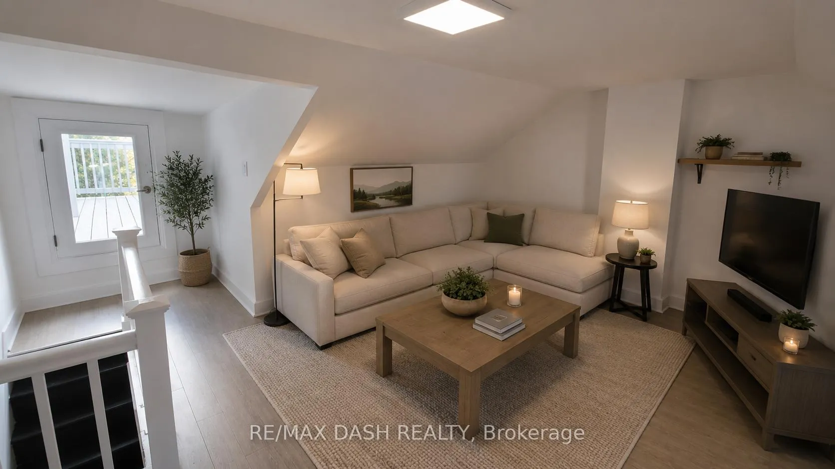 Photo 1 of Unit Upper, 13 Hocken Avenue, Toronto, Wychwood — HOMEH