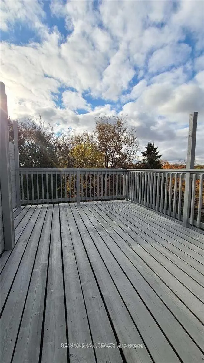 Photo 7 of Unit Upper, 13 Hocken Avenue, Toronto, Wychwood — HOMEH