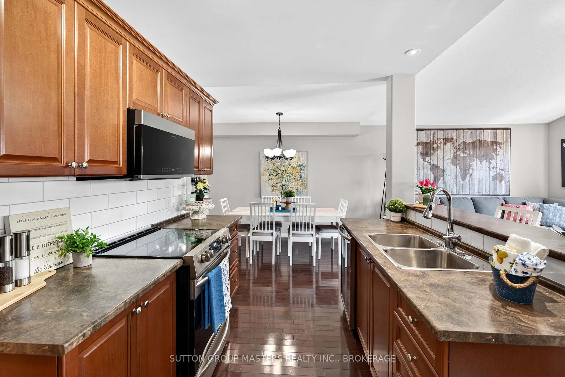 Photo 15 of 1399 Atkinson Street, Kingston, City Northwest — HOMEH