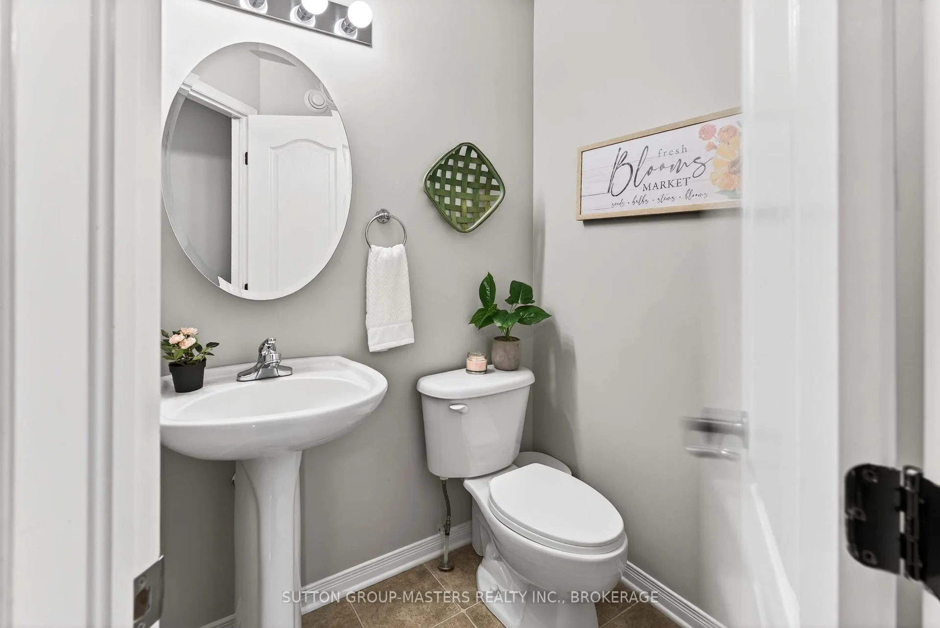 Photo 22 of 1399 Atkinson Street, Kingston, City Northwest — HOMEH