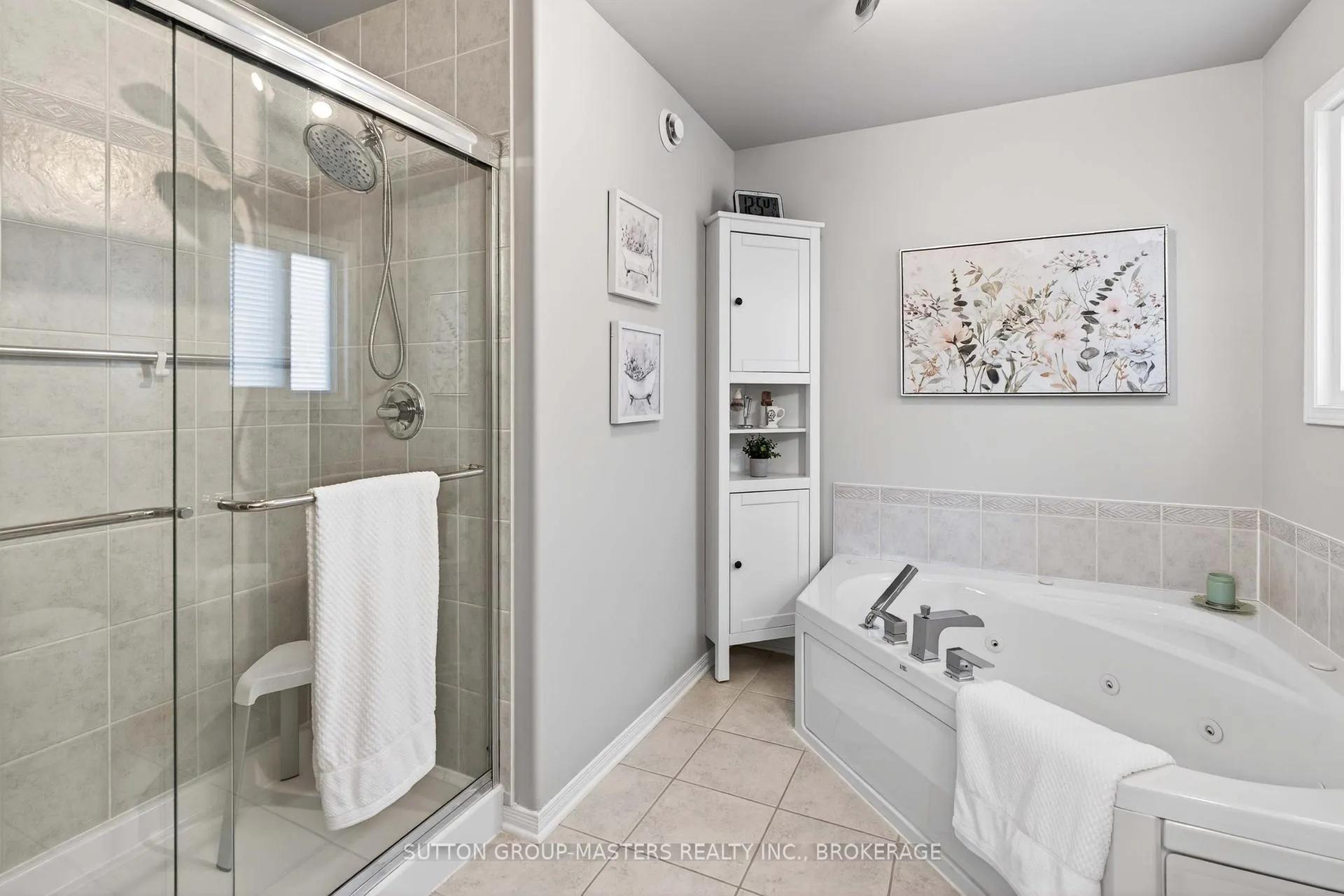 Photo 32 of 1399 Atkinson Street, Kingston, City Northwest — HOMEH
