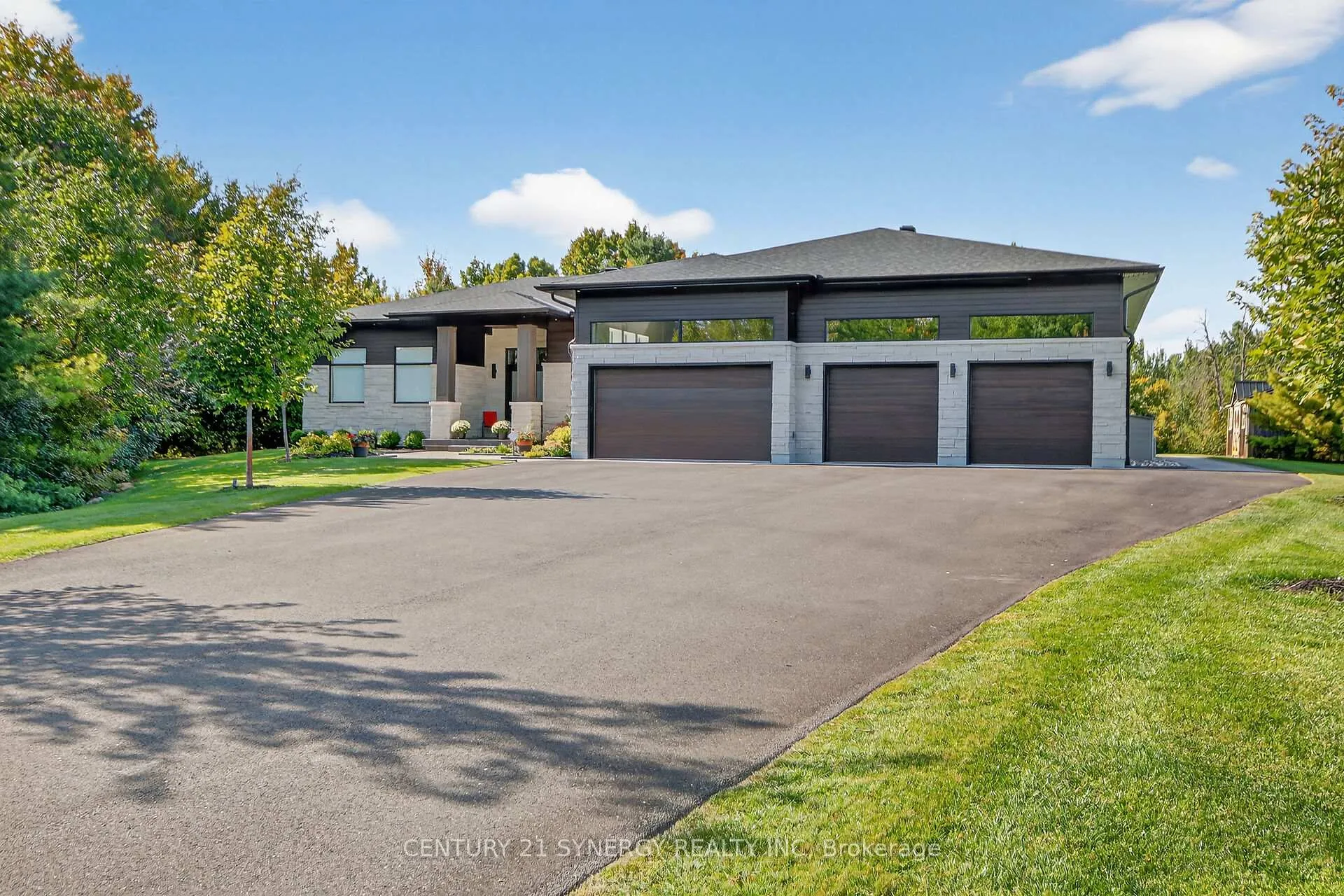 Photo 1 of 120 Derbeyshire Street, Ottawa, Kanata - Kanata (North West) — HOMEH