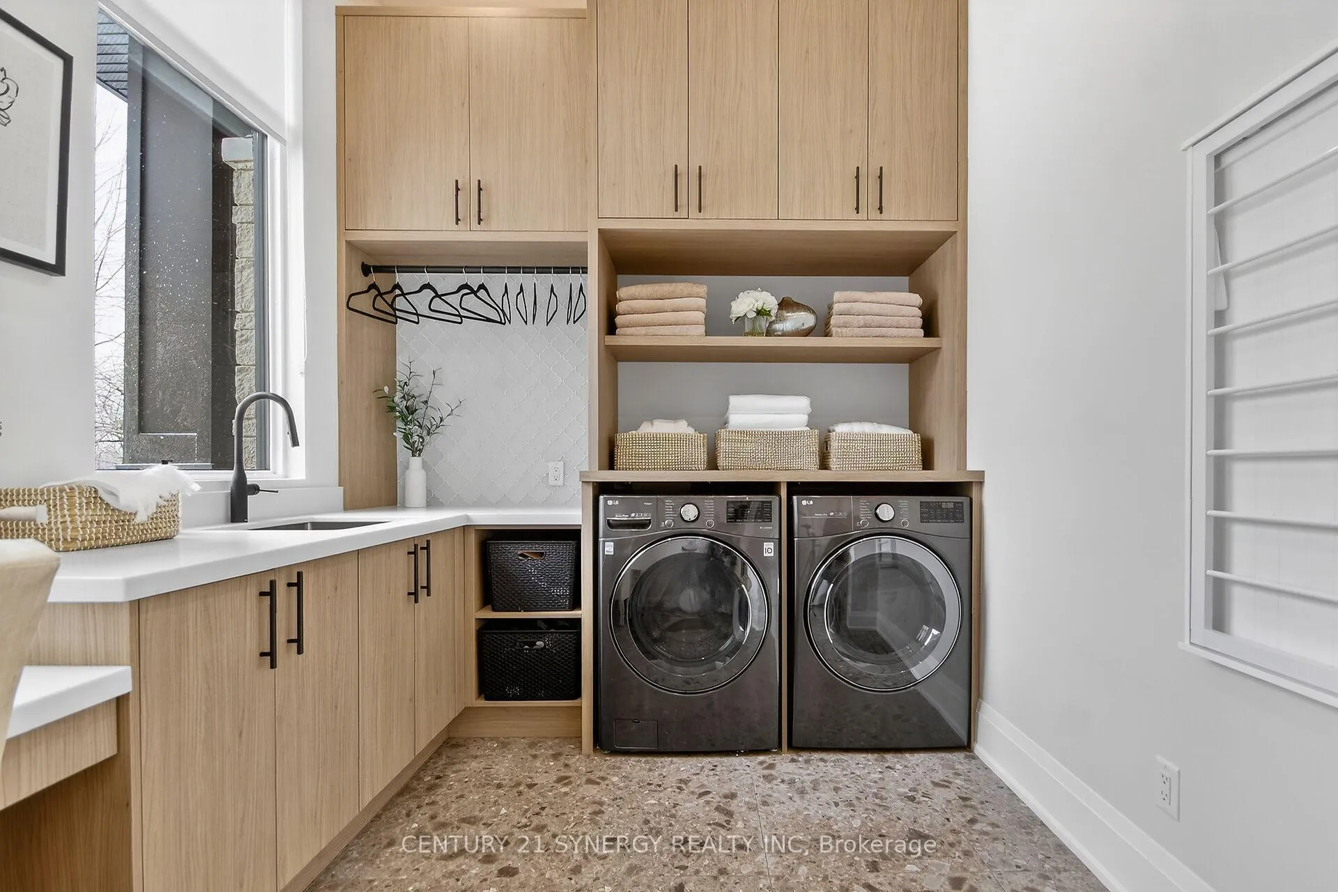 Photo 22 of 120 Derbeyshire Street, Ottawa, Kanata - Kanata (North West) — HOMEH