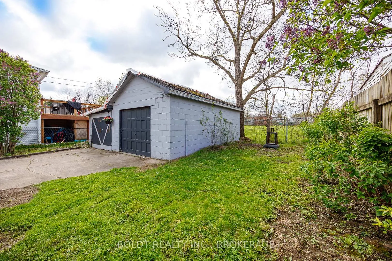 Photo 4 of 142 Clara Street, Thorold, Allanburg/Thorold South — HOMEH