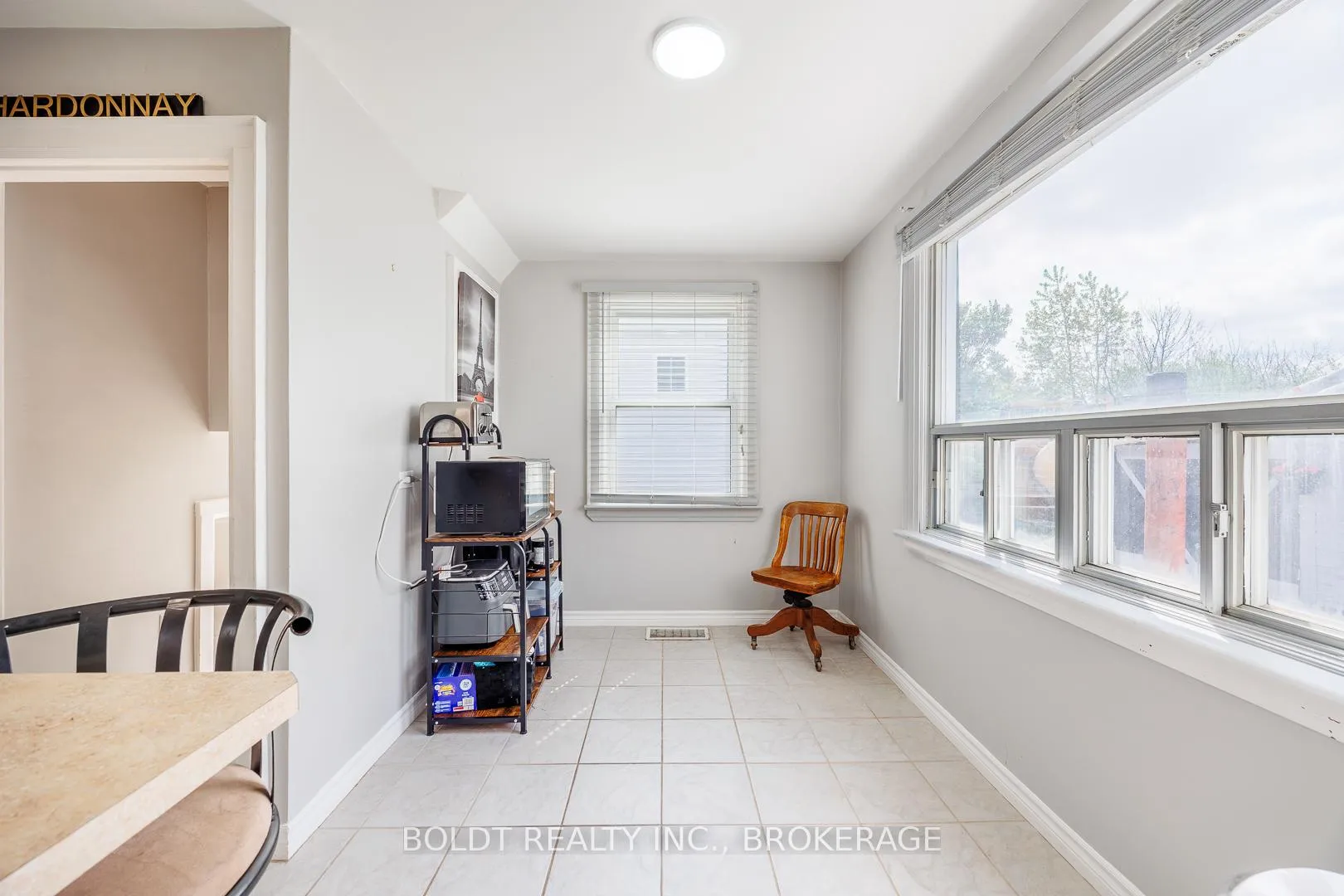 Photo 11 of 142 Clara Street, Thorold, Allanburg/Thorold South — HOMEH