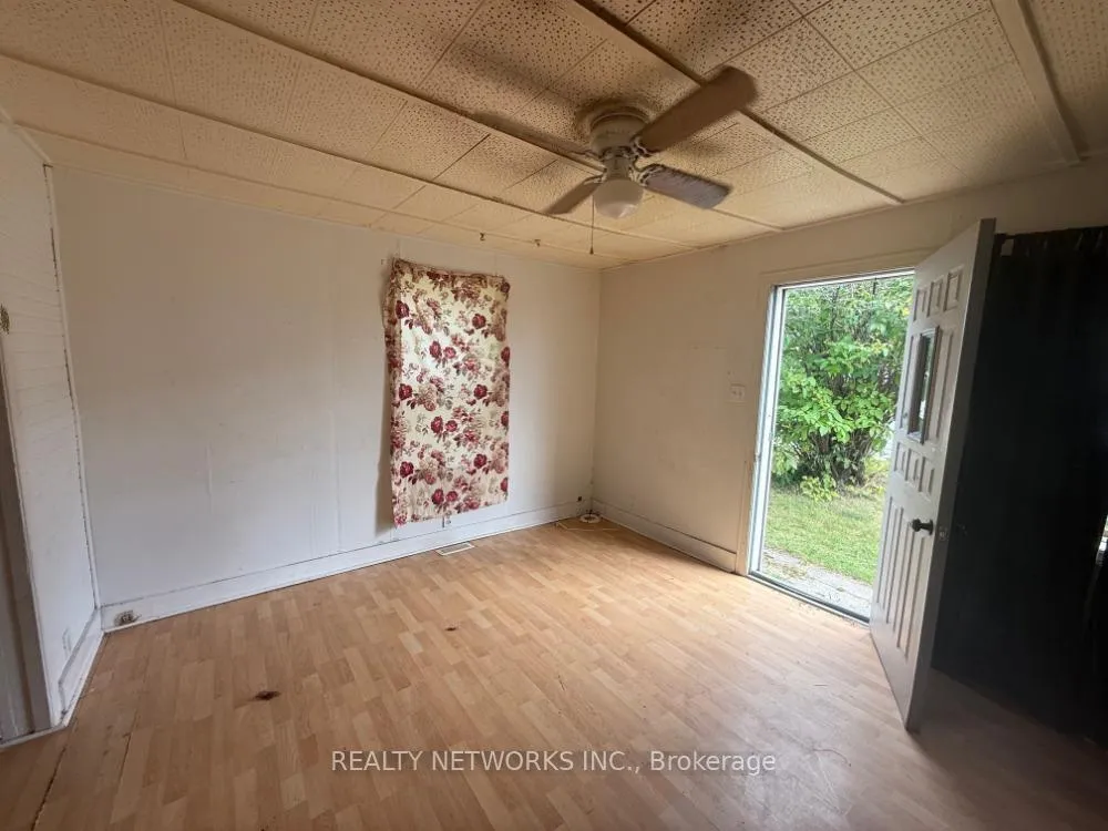 Photo 4 of 214 Montgomery Avenue, Timmins, TS - SW — HOMEH
