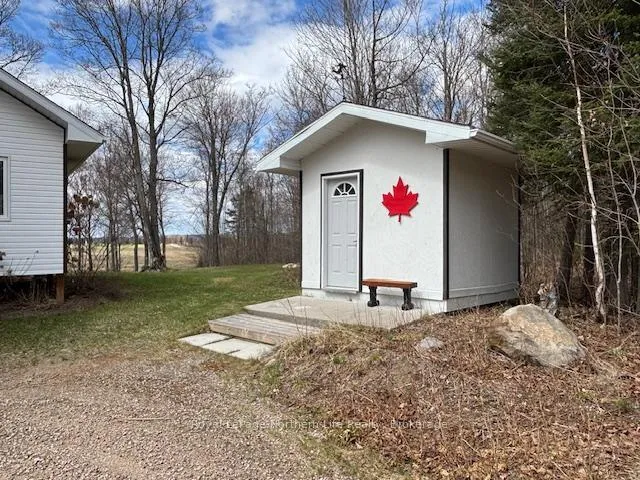 Photo 8 of 607 Farmers Line, Bonfield — HOMEH