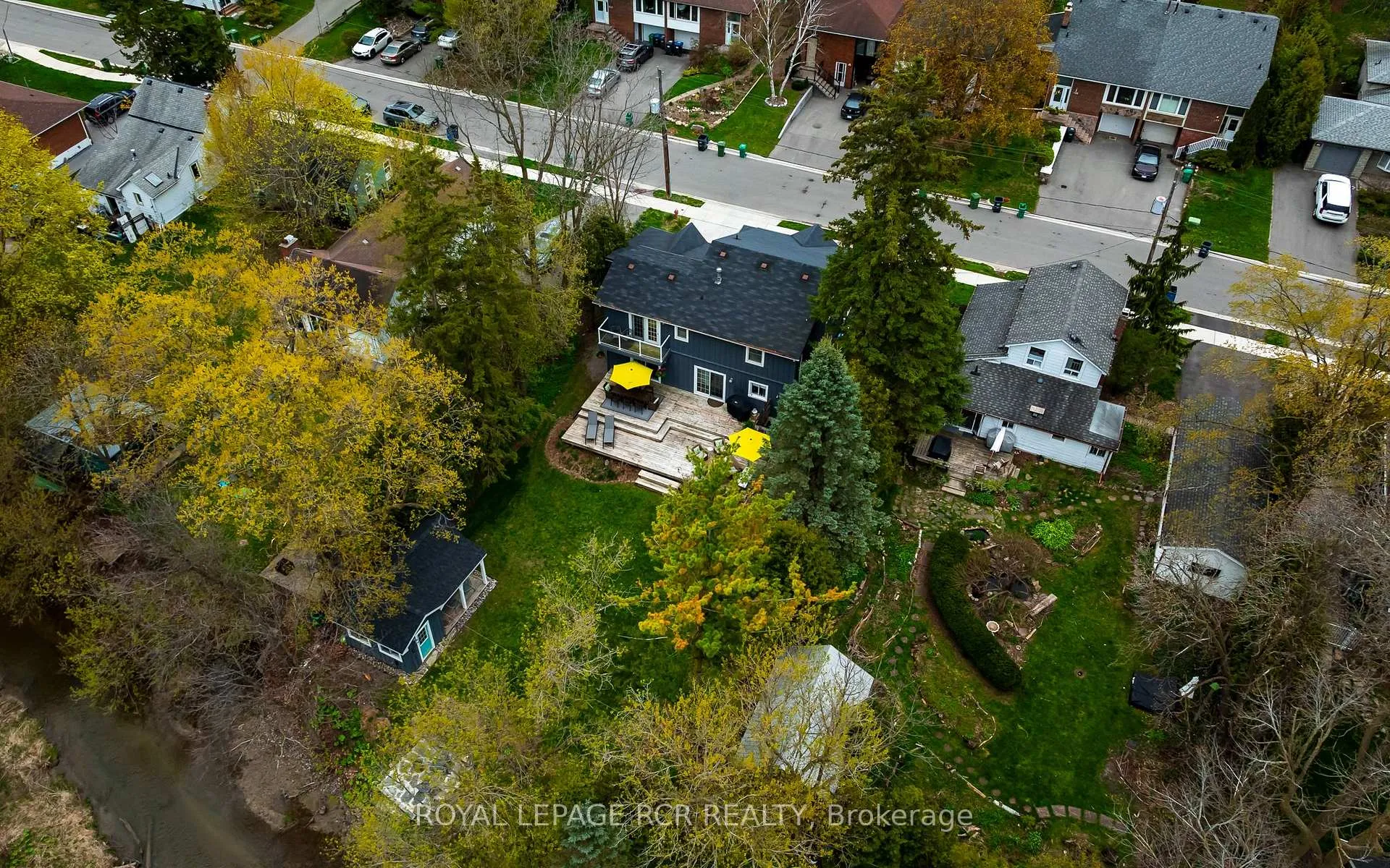 Photo 10 of 145 Albert Street, Caledon, Bolton East — HOMEH