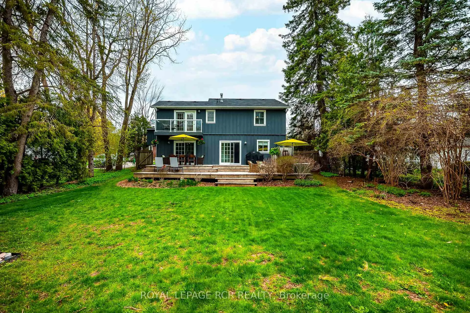 Photo 11 of 145 Albert Street, Caledon, Bolton East — HOMEH