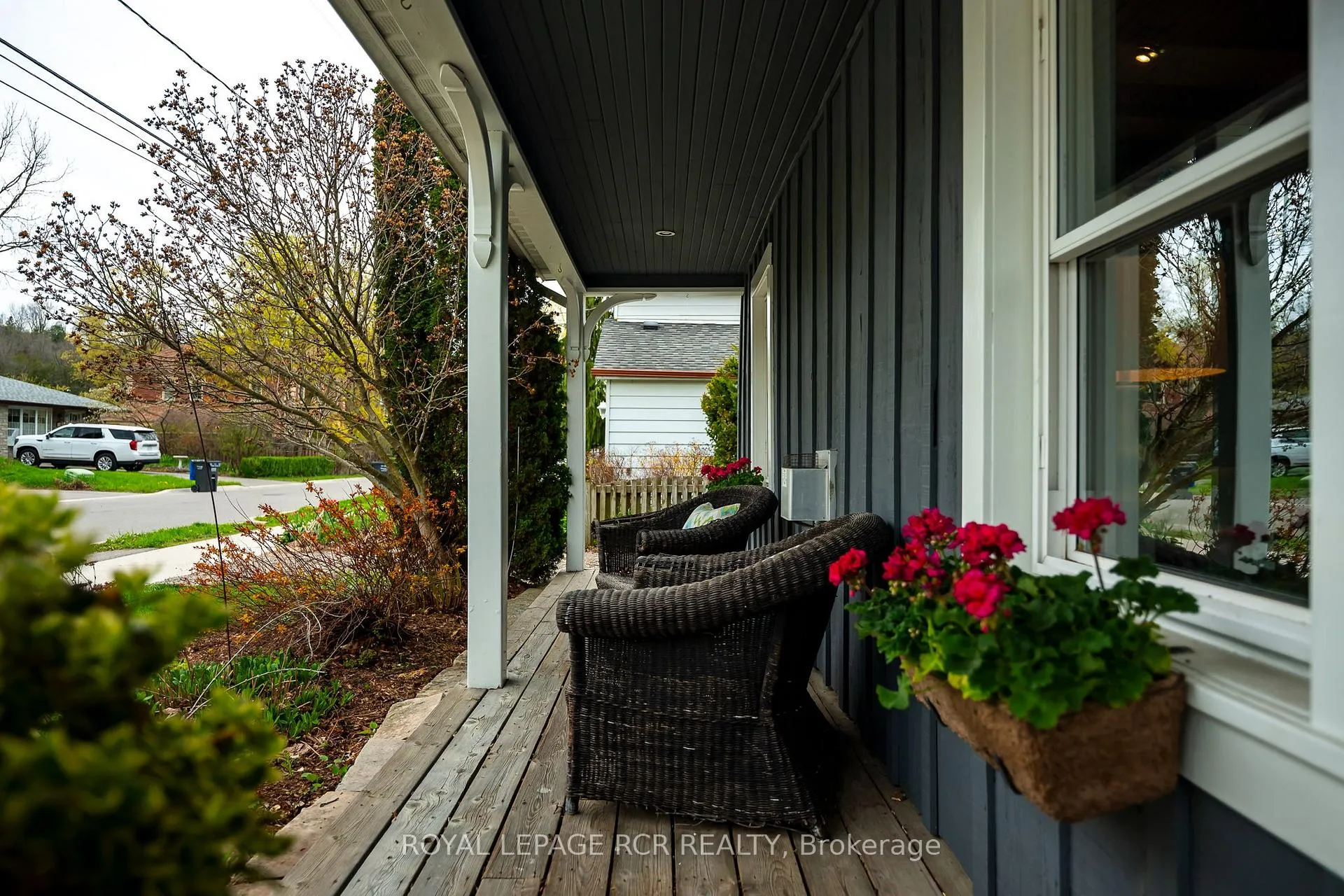 Photo 18 of 145 Albert Street, Caledon, Bolton East — HOMEH