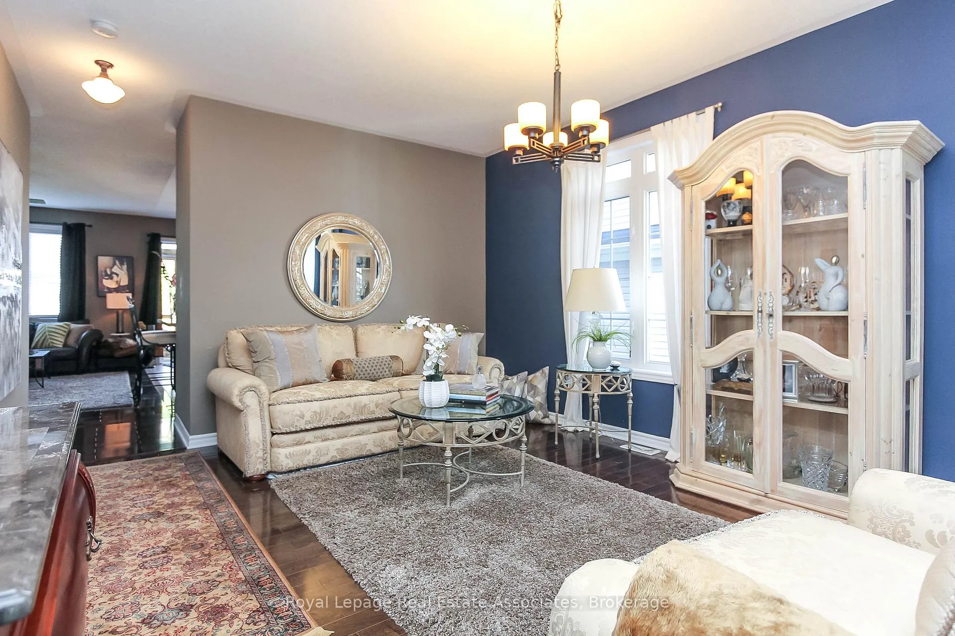 Photo 4 of 139 White Sands Way, Wasaga Beach — HOMEH