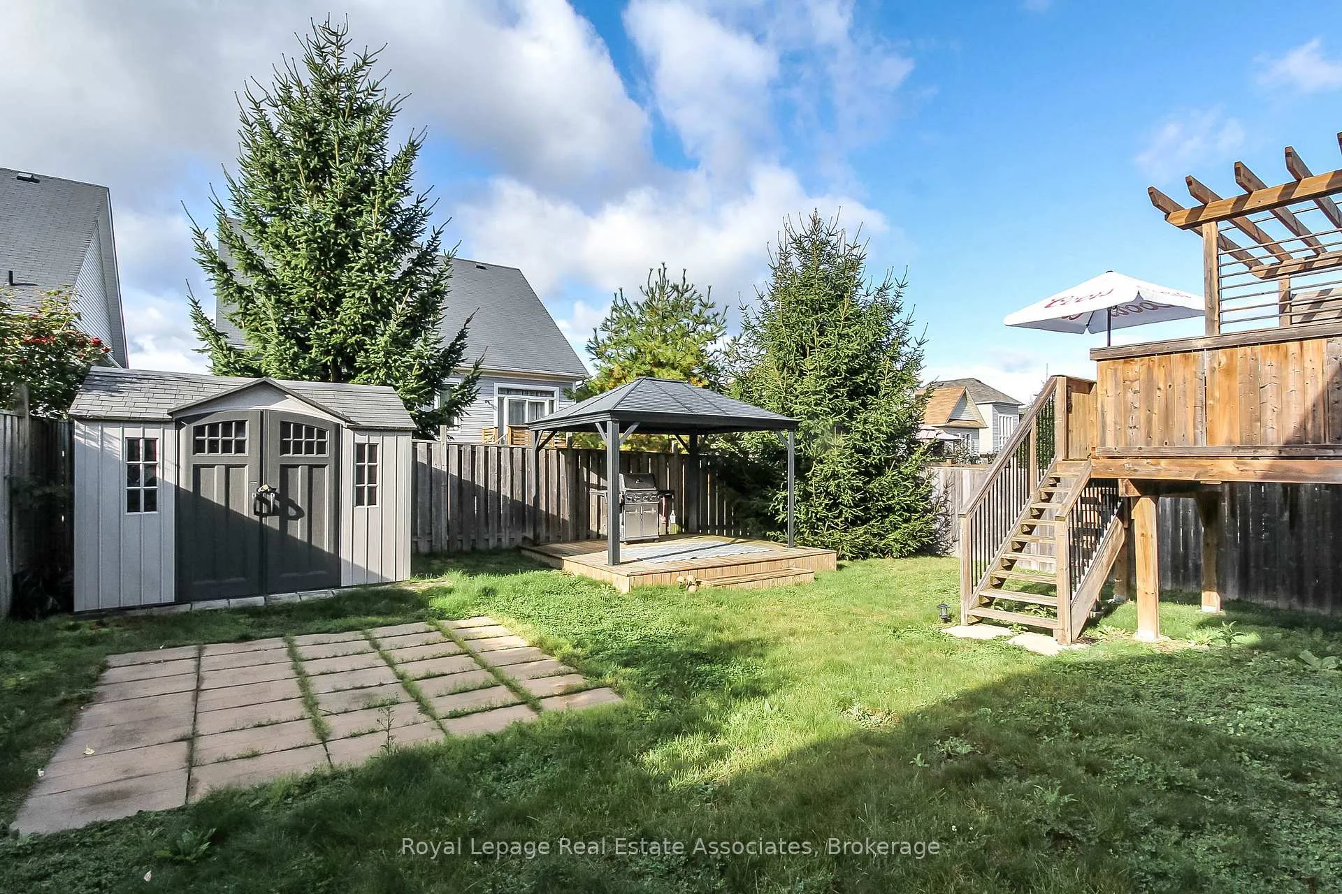Photo 23 of 139 White Sands Way, Wasaga Beach — HOMEH