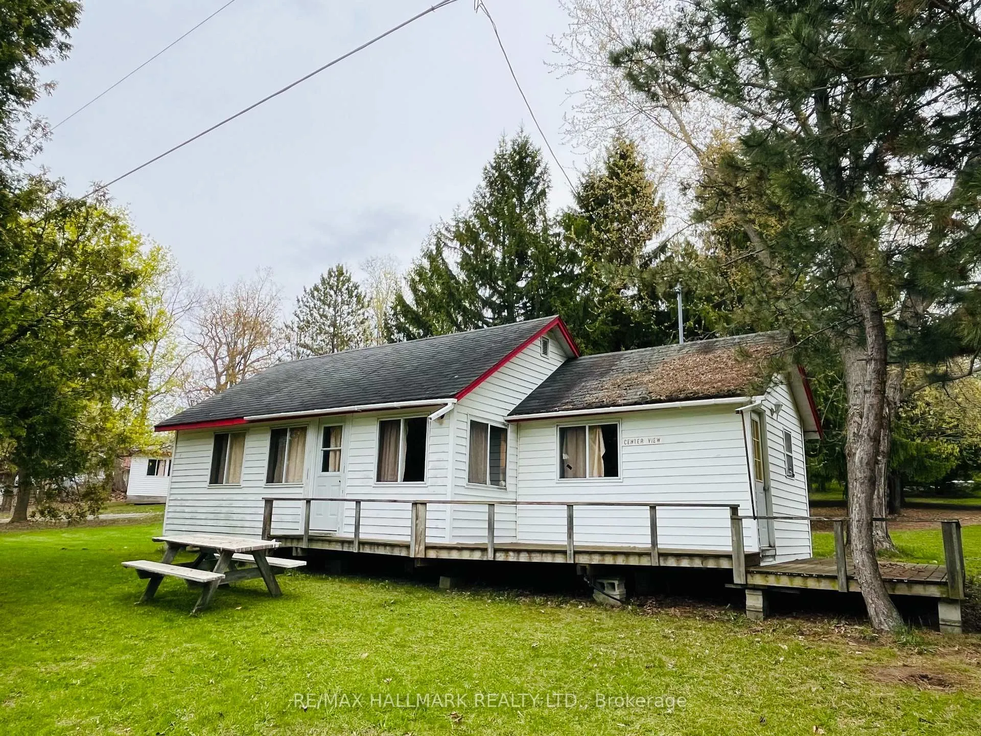 Front of Unit 105, 449 Island View Road