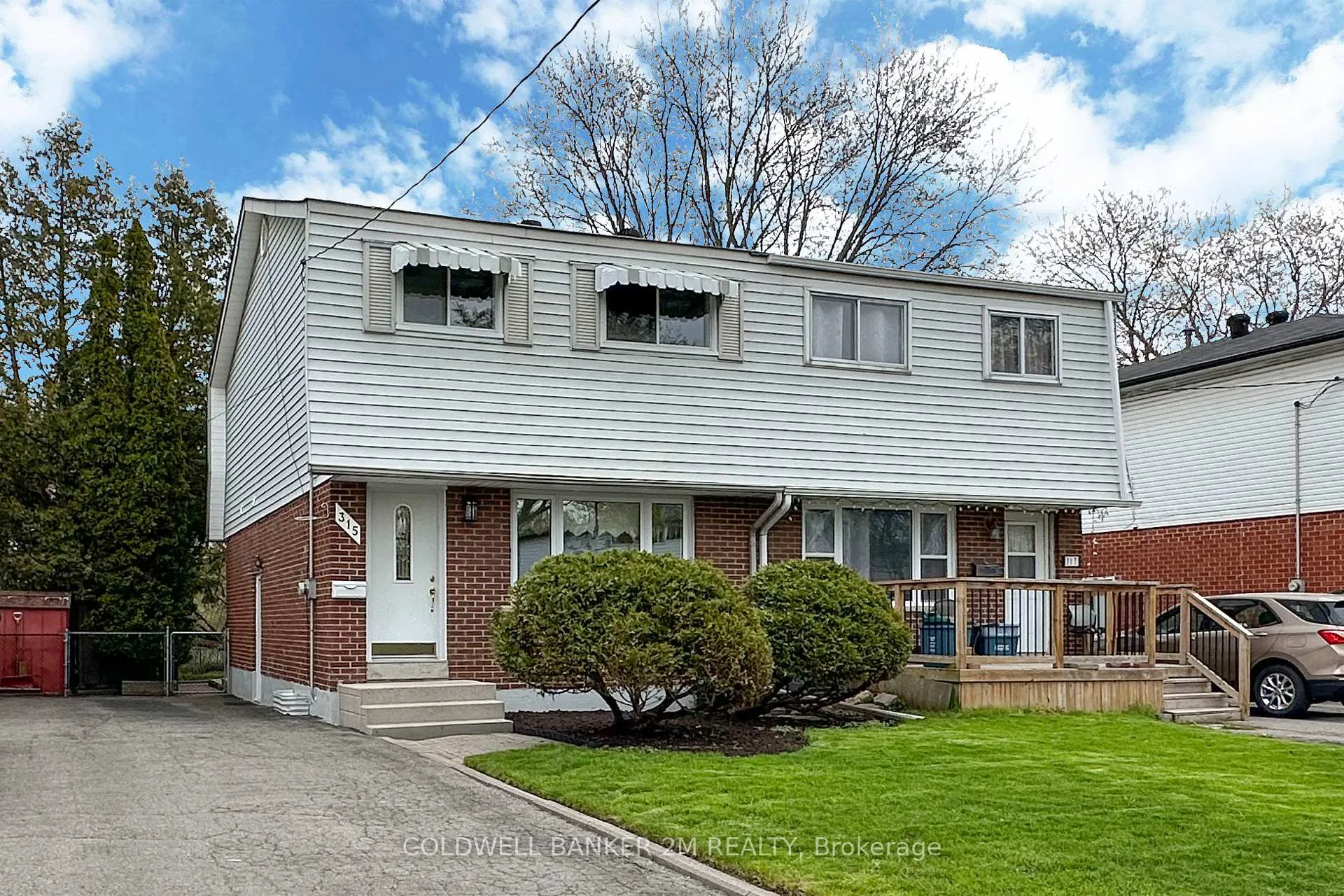 Photo 1 of 315 Durham Court, Oshawa, Vanier — HOMEH