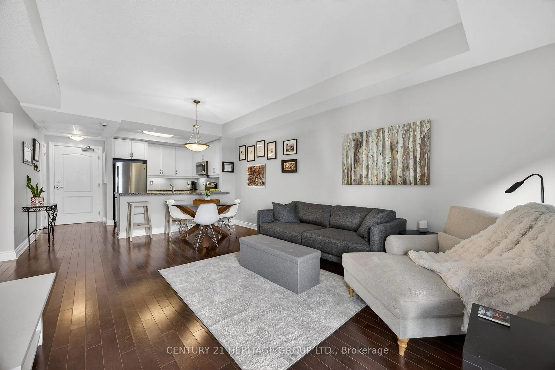 Photo 16 of Unit 207, 2 Briar Hill Heights, New Tecumseth, Rural New Tecumseth — HOMEH