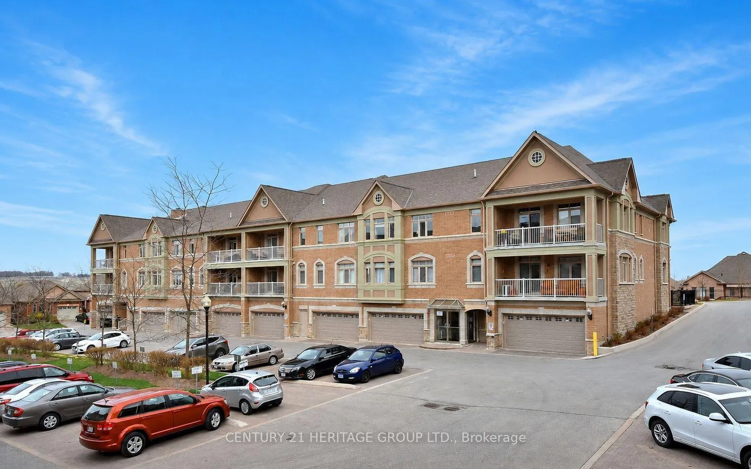 Photo 26 of Unit 207, 2 Briar Hill Heights, New Tecumseth, Rural New Tecumseth — HOMEH