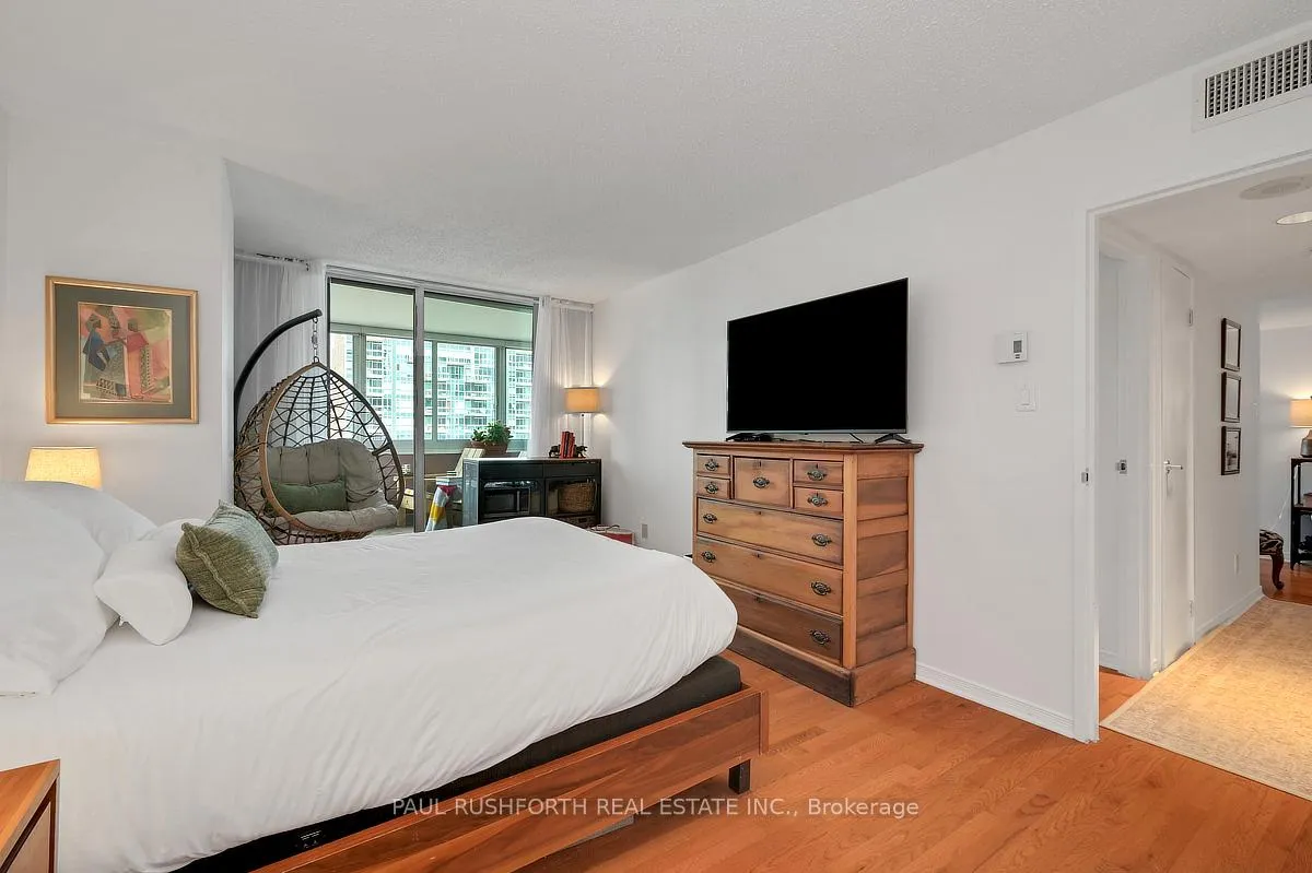 Photo 16 of Unit 903, 160 George Street, Ottawa, Lower Town/Byward Market — HOMEH