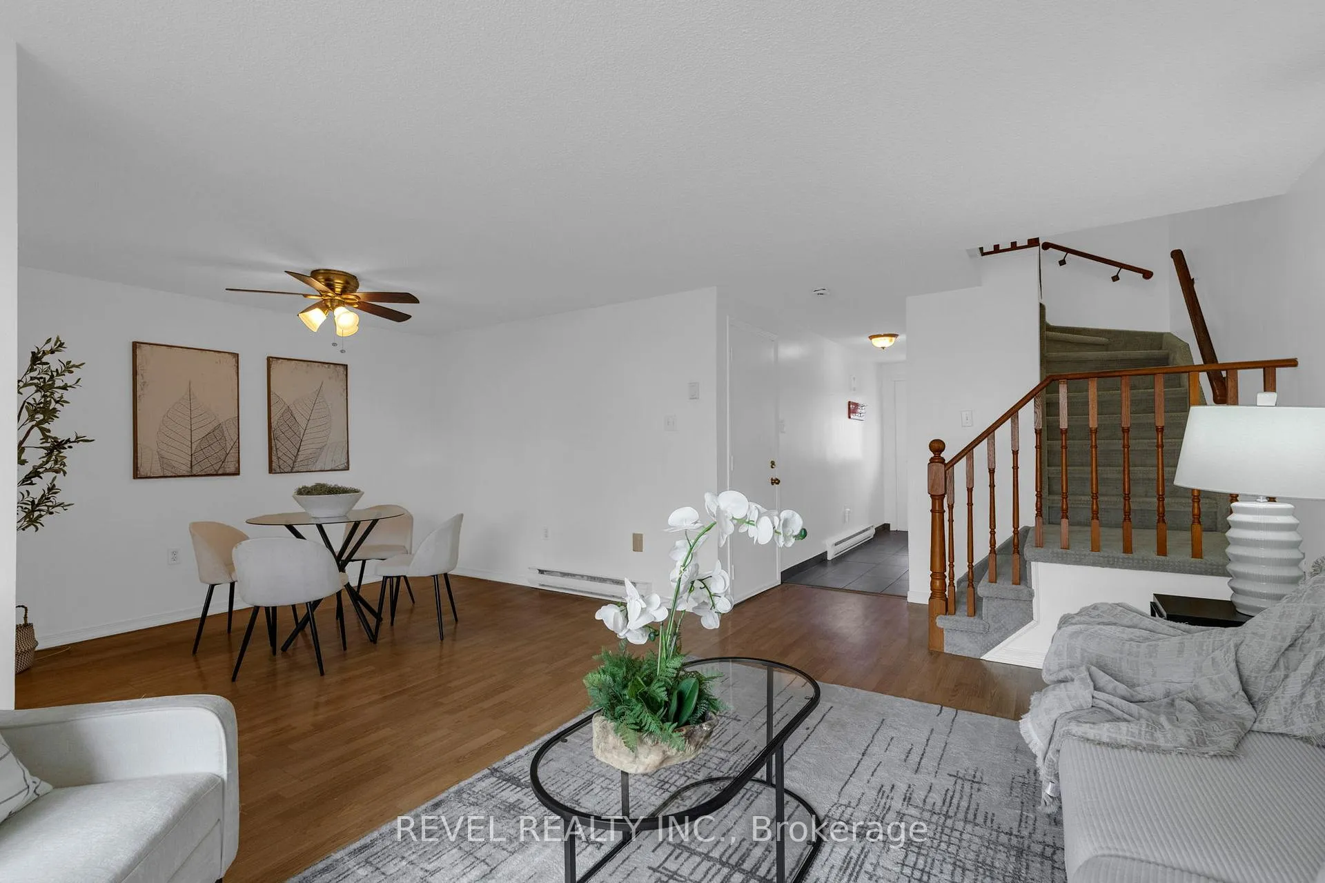 Photo 8 of 16 Quail Crescent, Barrie, Ardagh — HOMEH