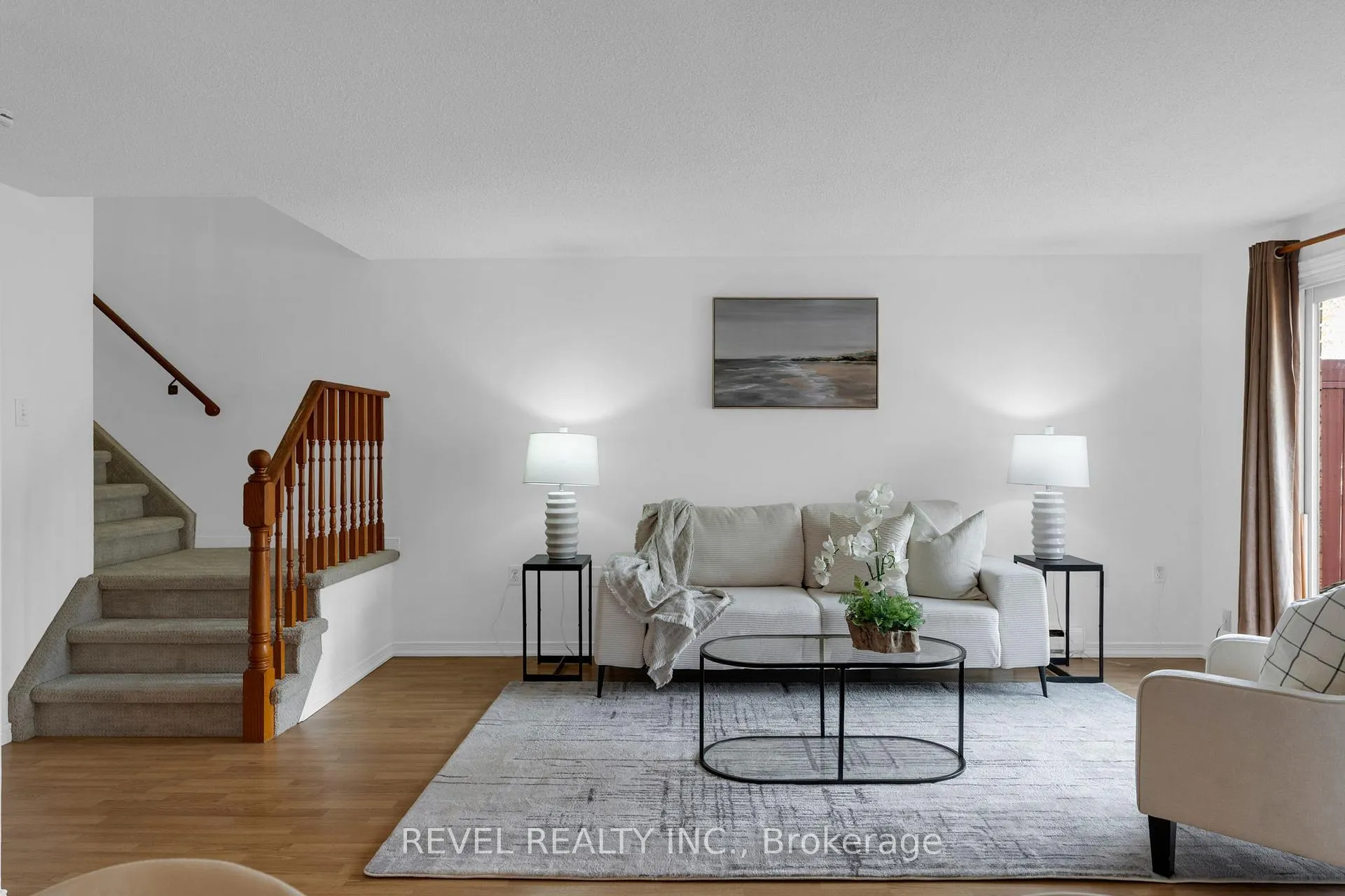 Photo 10 of 16 Quail Crescent, Barrie, Ardagh — HOMEH