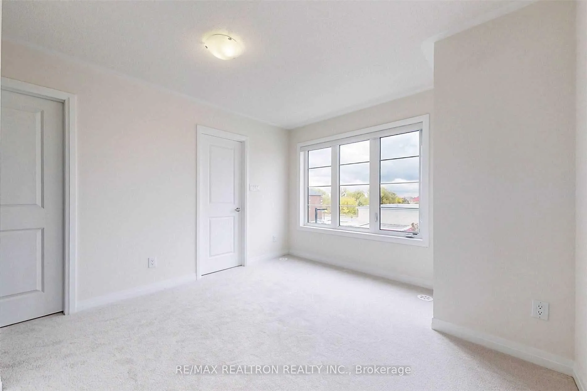 Photo 18 of 42 Stoeber Lane, Markham, Box Grove — HOMEH