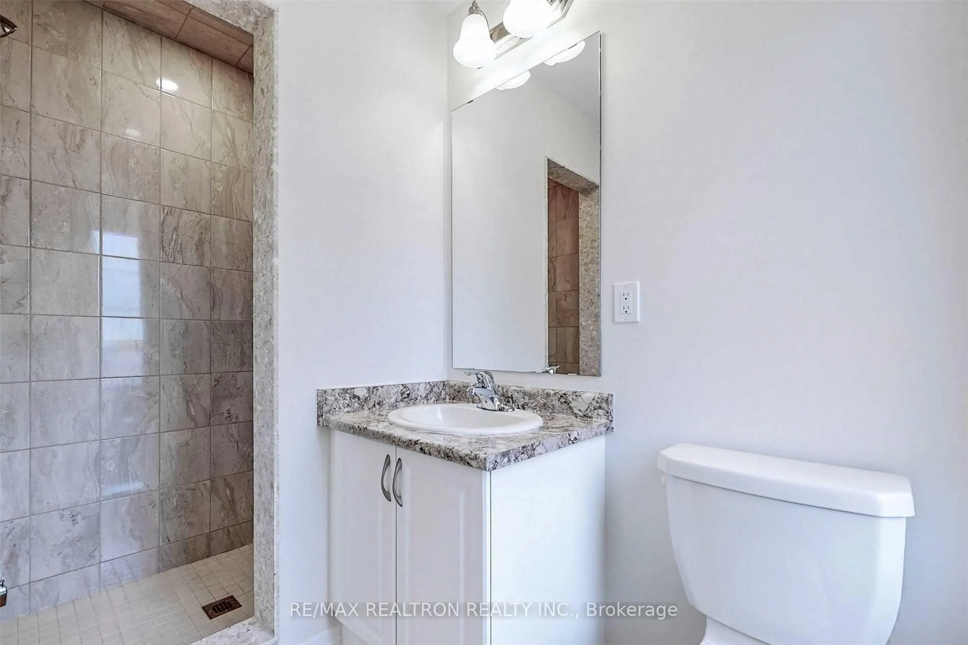 Photo 22 of 42 Stoeber Lane, Markham, Box Grove — HOMEH