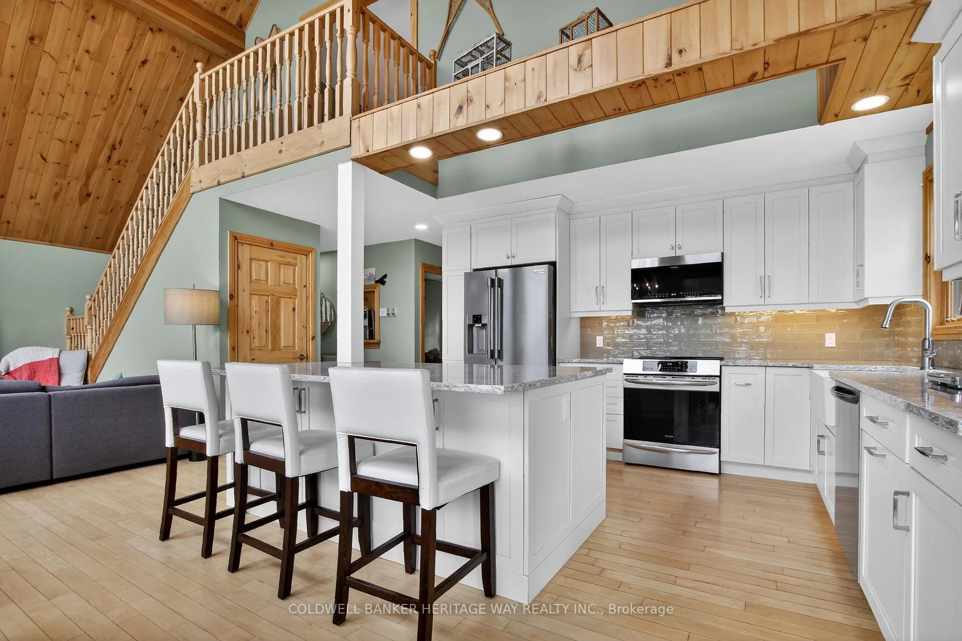 Photo 6 of 1220 Thomas Lane, Frontenac, Frontenac North — HOMEH