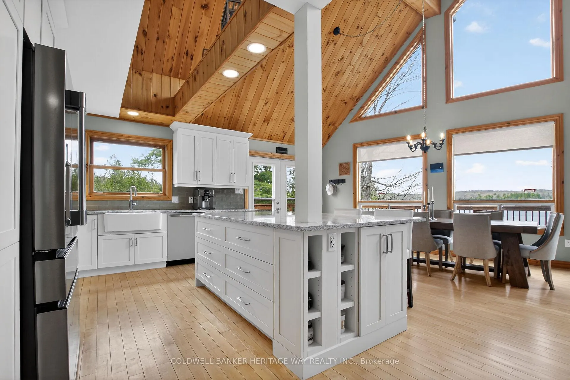 Photo 9 of 1220 Thomas Lane, Frontenac, Frontenac North — HOMEH