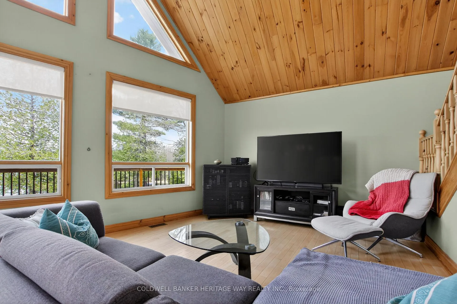 Photo 15 of 1220 Thomas Lane, Frontenac, Frontenac North — HOMEH