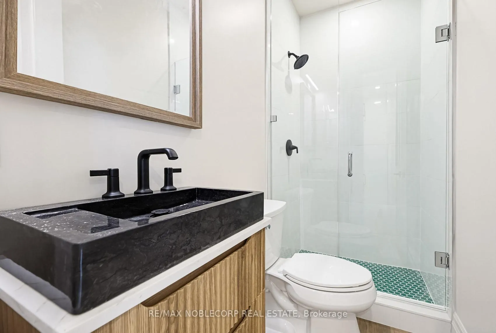 Photo 10 of Unit 5, 108 Enderby Road, Toronto, East End-Danforth — HOMEH