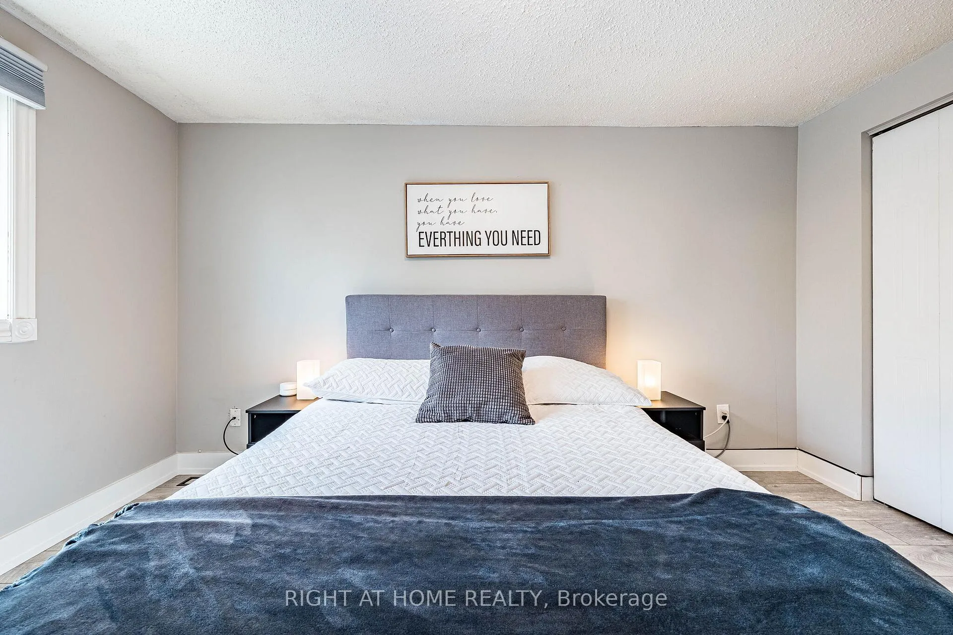 Photo 20 of 899 Elgin Street N, Cambridge — HOMEH