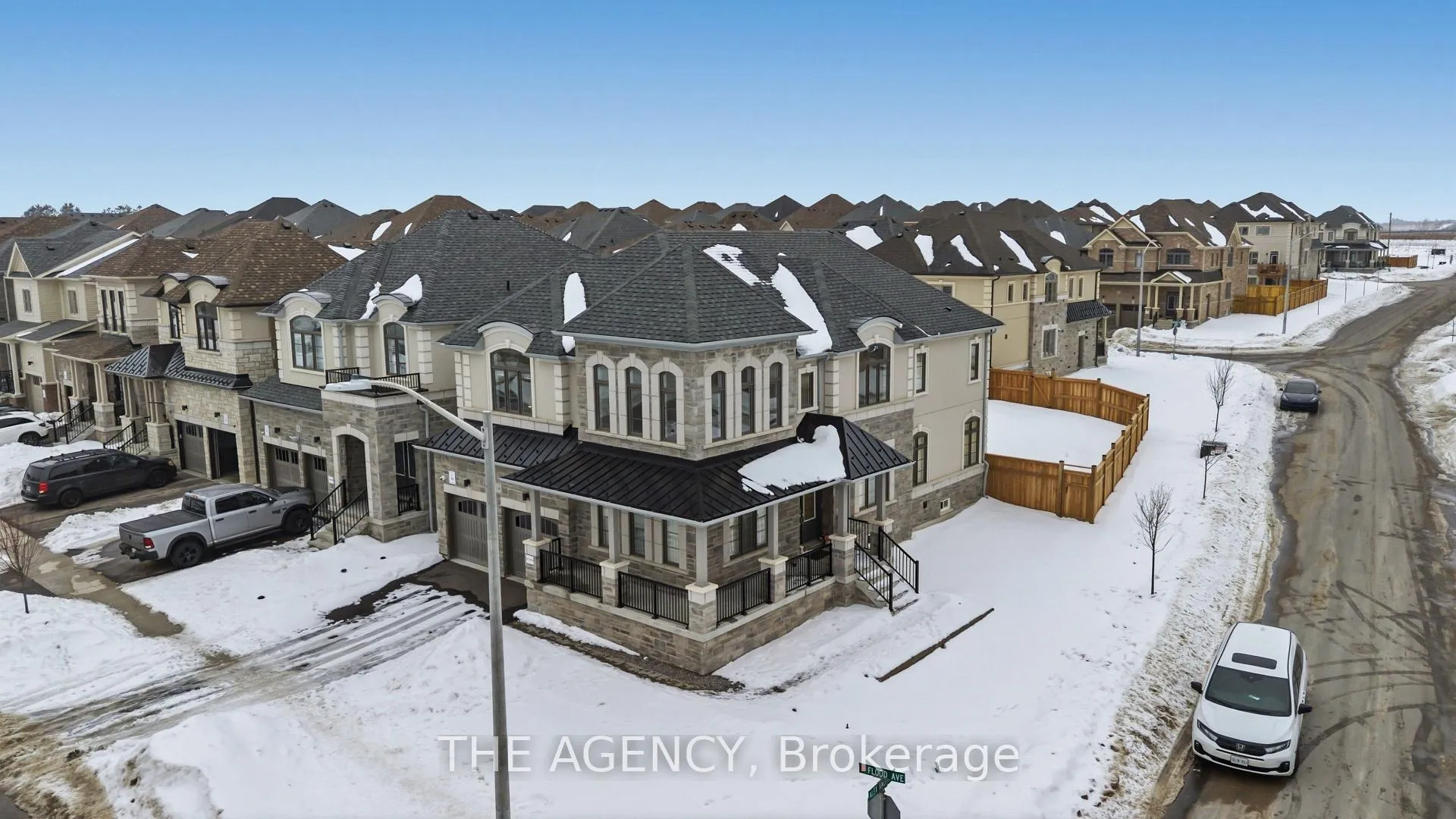 Photo 2 of 134 Flood Avenue, Clarington, Newcastle — HOMEH
