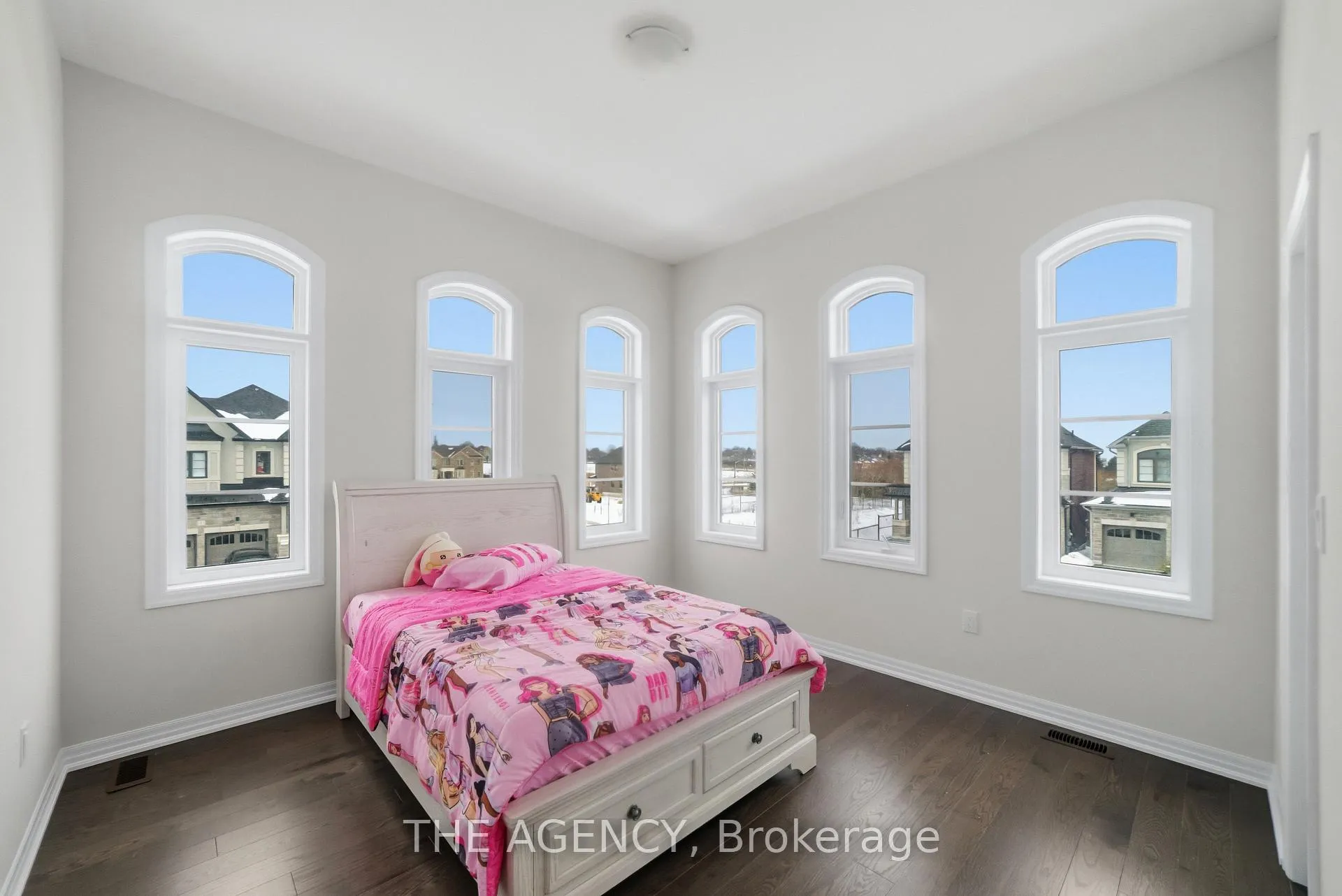 Photo 14 of 134 Flood Avenue, Clarington, Newcastle — HOMEH