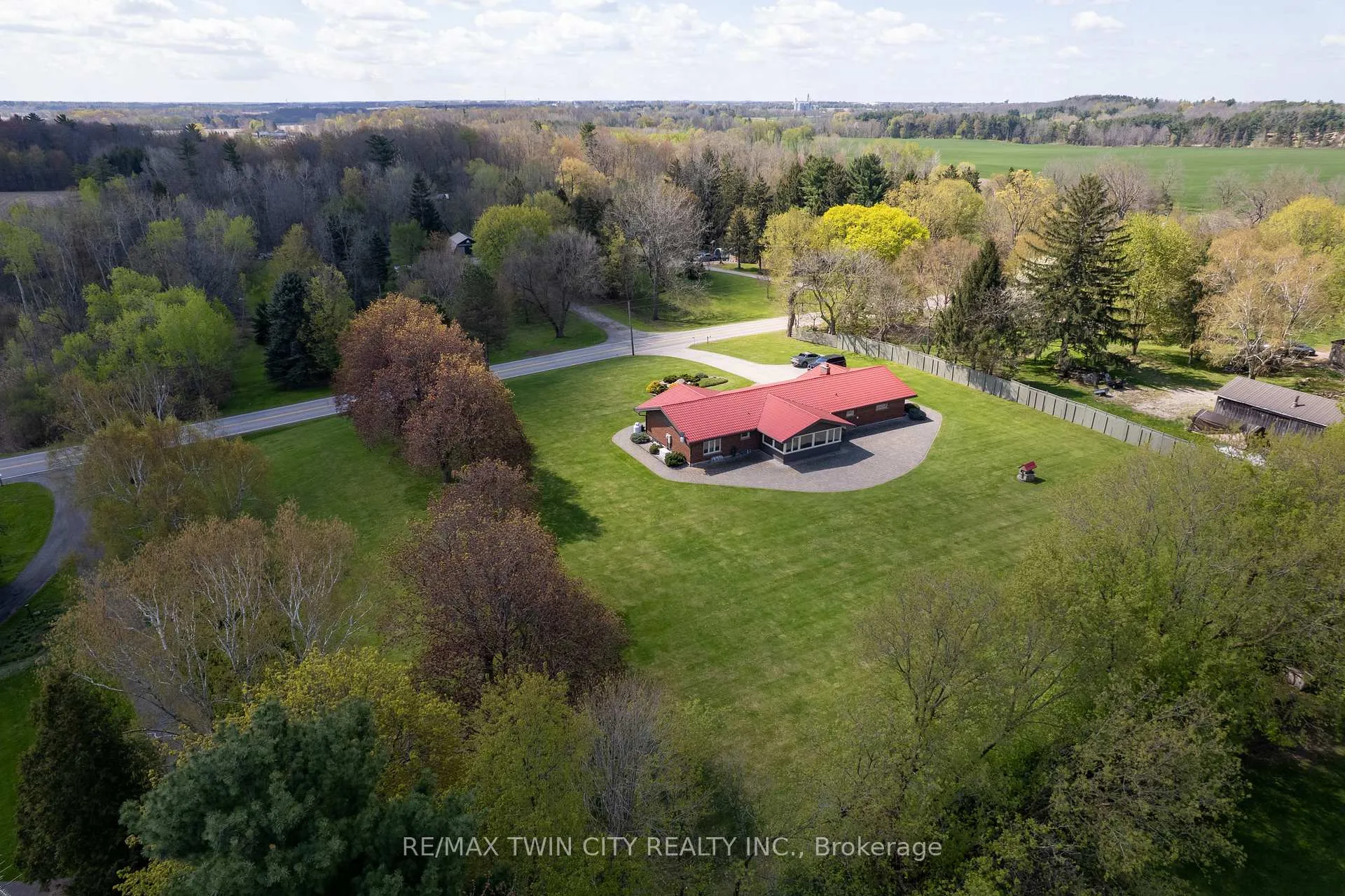 Photo 41 of 473 German School Road, Brant, South Dumfries — HOMEH