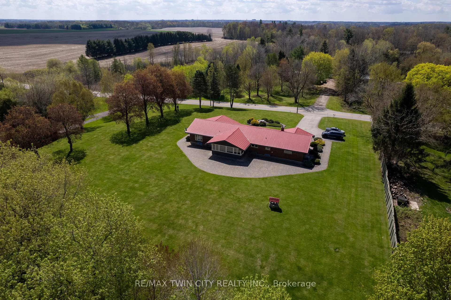 Photo 42 of 473 German School Road, Brant, South Dumfries — HOMEH