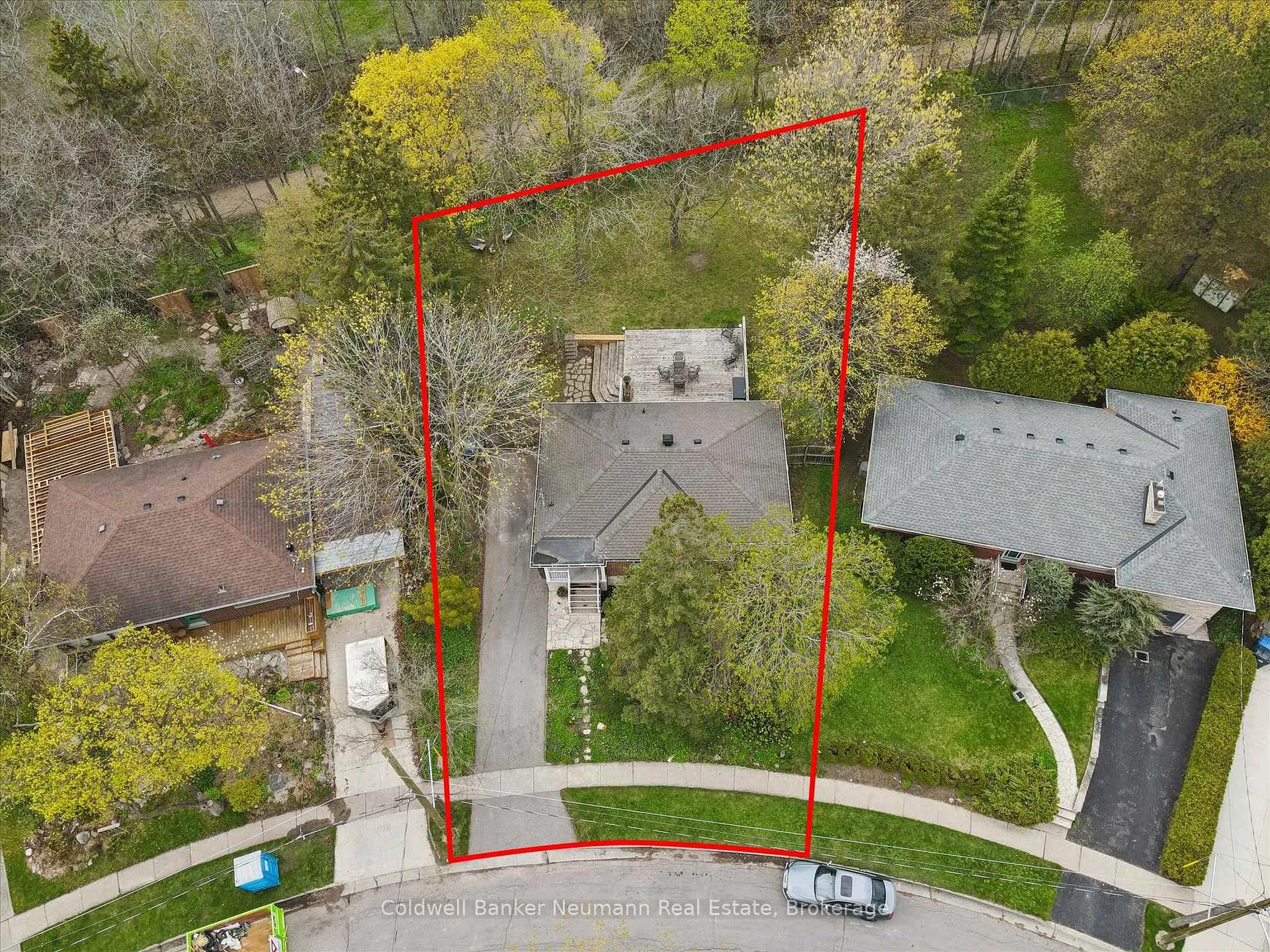 Photo 35 of 22 Hamel Avenue, Guelph, Exhibition Park — HOMEH