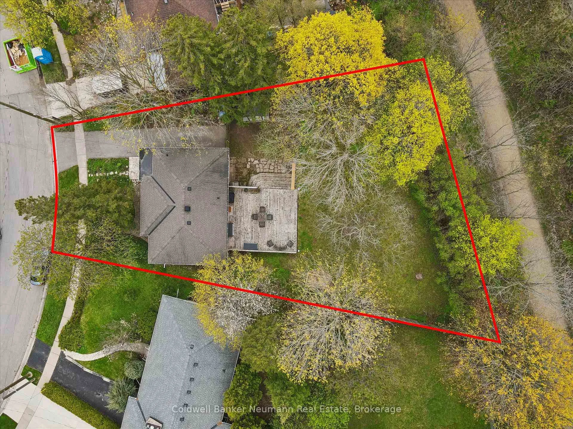 Photo 36 of 22 Hamel Avenue, Guelph, Exhibition Park — HOMEH