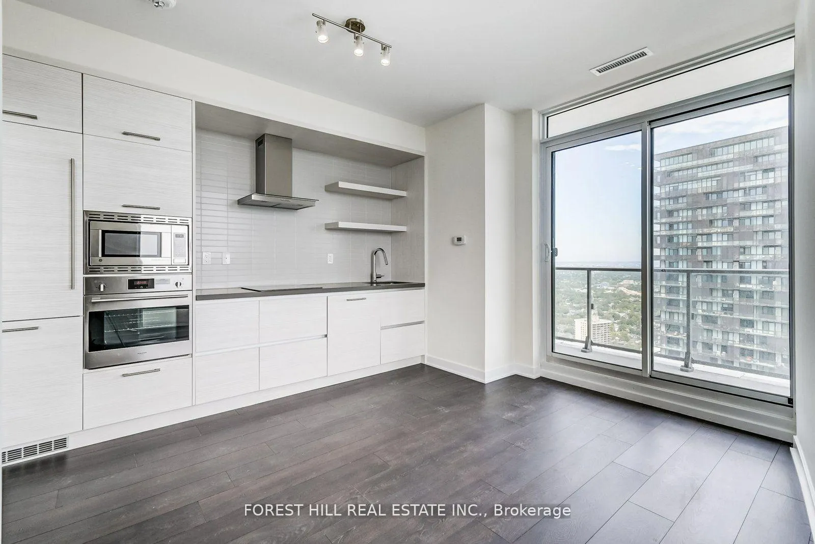 Photo 16 of Unit 4402, 2221 Yonge Street, Toronto, Mount Pleasant West — HOMEH