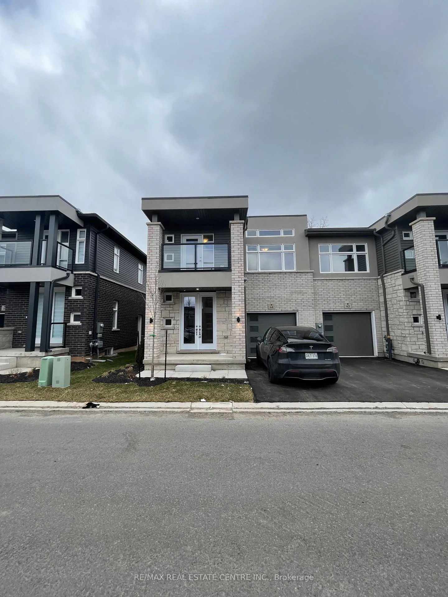 Front of Unit 44- basement, 5672 Dorchester Road