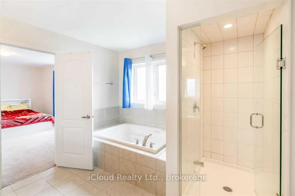 Photo 28 of Unit Main/2nd Flr, 8622 Chickory Trail, Niagara Falls, Brown — HOMEH
