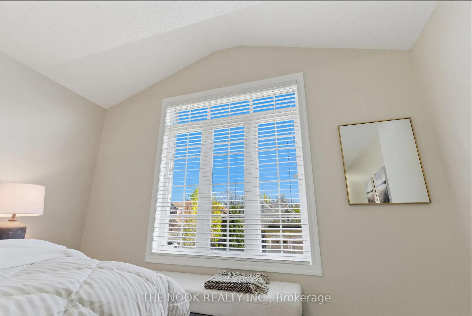 Photo 40 of 926 Red Deer Avenue, Oshawa, Taunton — HOMEH